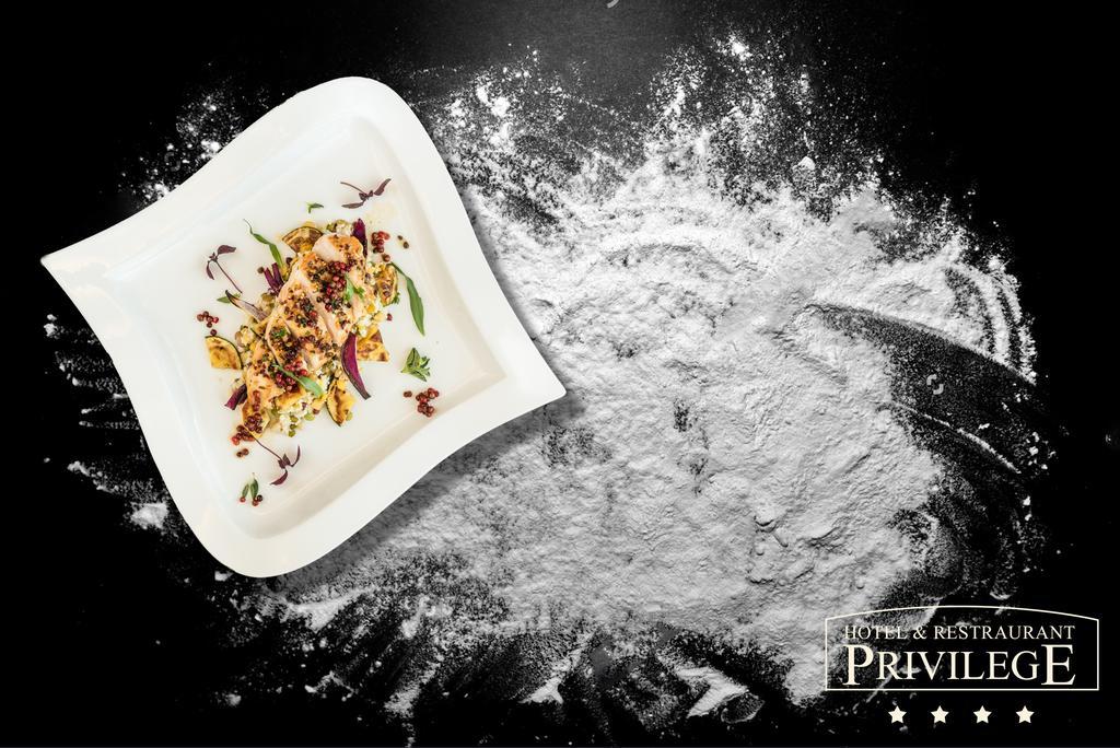 Privilege - Empire Hotels Group Košice Esterno foto