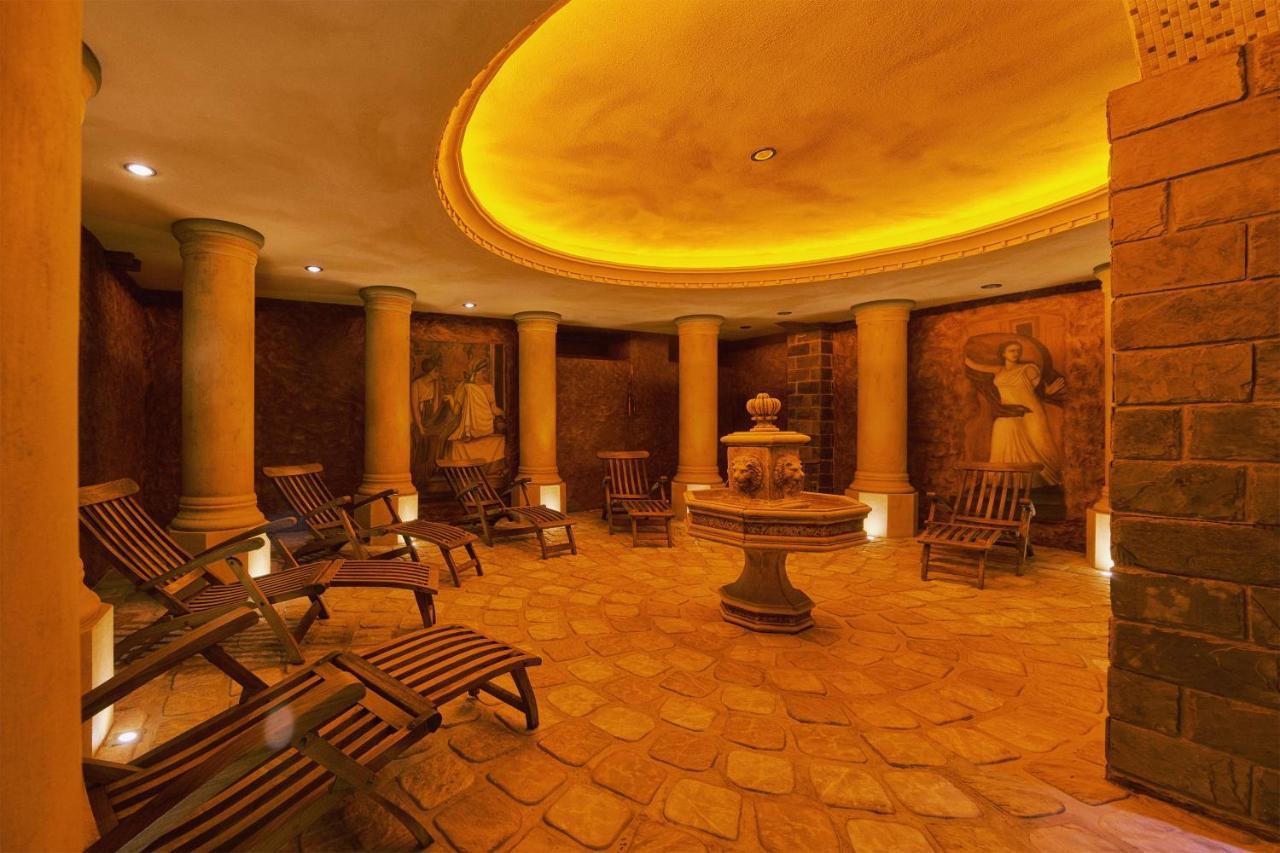 Privilege - Empire Hotels Group Košice Esterno foto